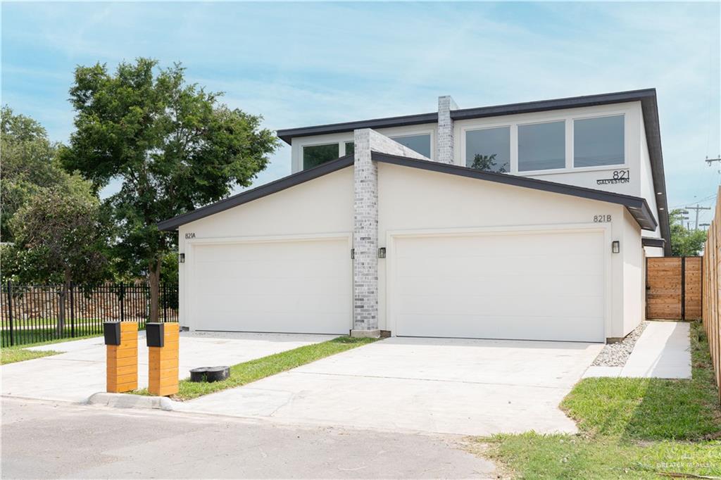 Photo 1 of 821 Galveston Avenue, McAllen