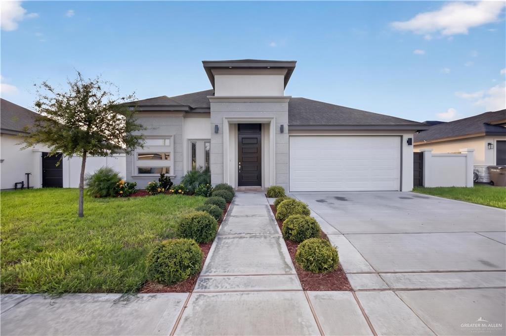 Photo 1 of 1013 Trinity Street, Edinburg
