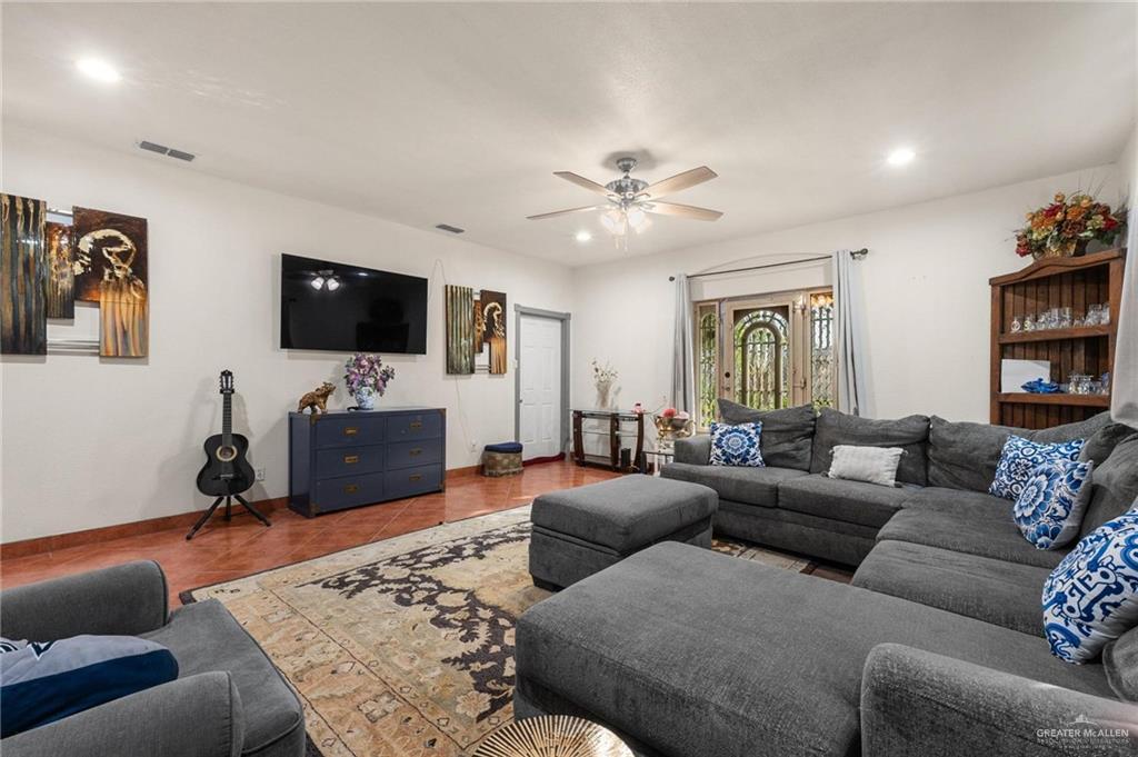 Photo 9 of 293 7th Street