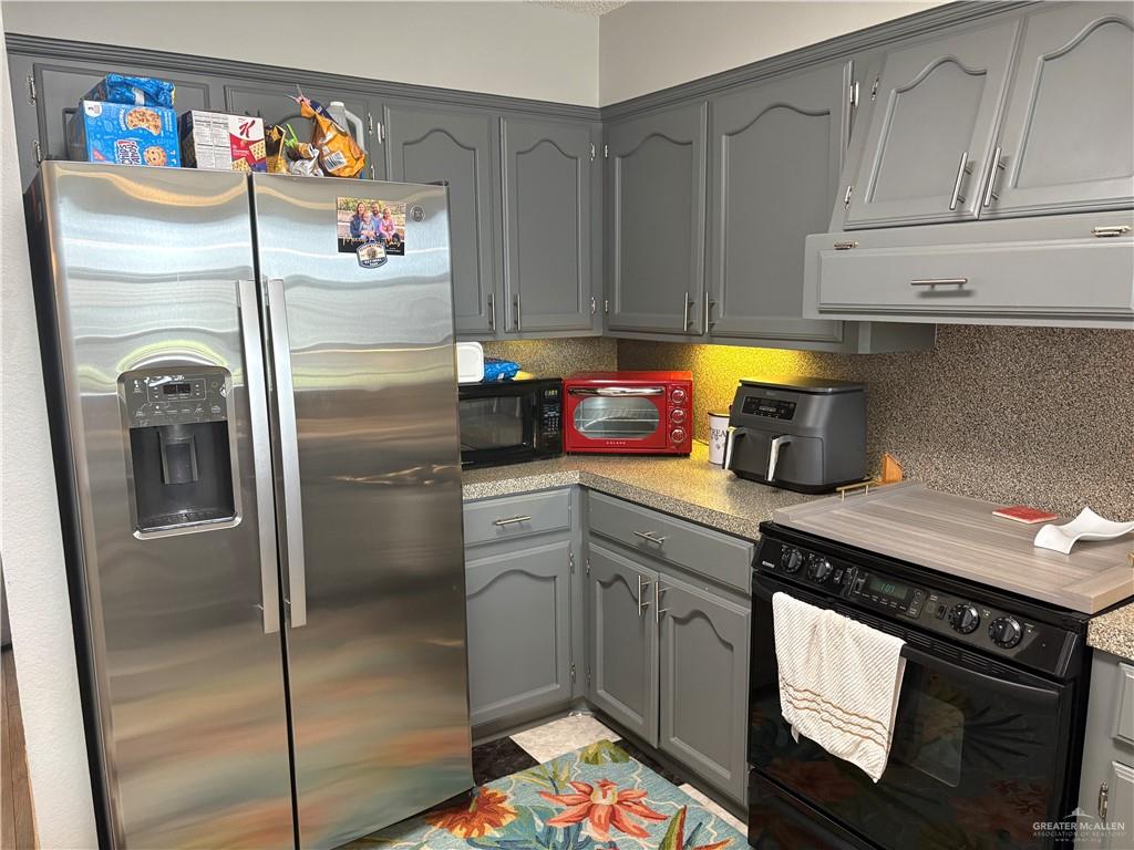 Photo 11 of 308 Diana Drive