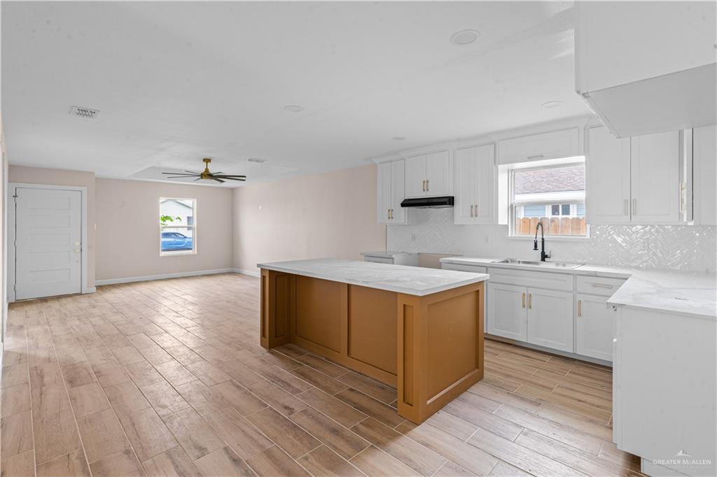 Photo 6 of 1303 Carlos Drive