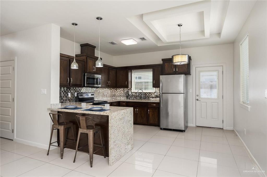 Photo 7 of 1703 Garrison Drive #3