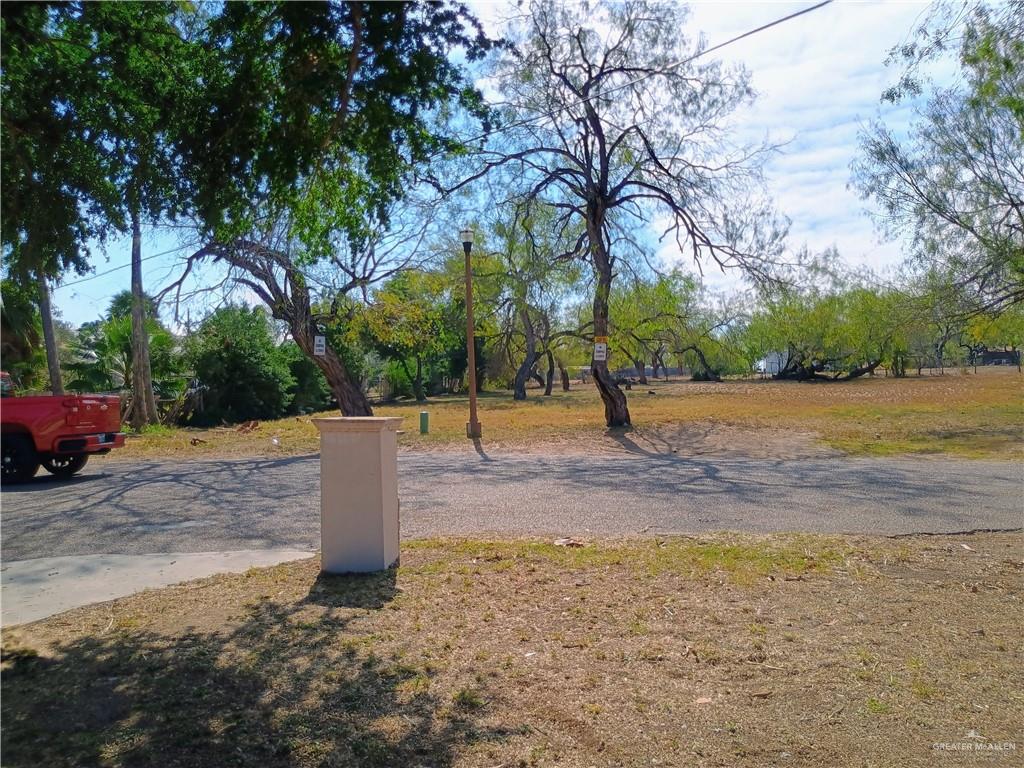 Photo 11 of 972 Kika De La Garza Boulevard