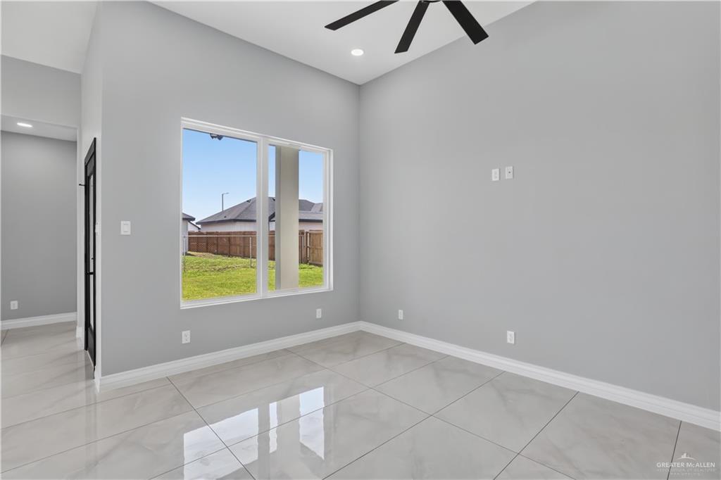 Photo 10 of 3560 Las Brisas Street