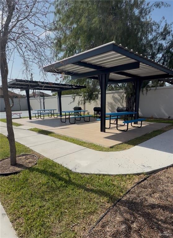 Photo 17 of 4209 Heron Avenue #32