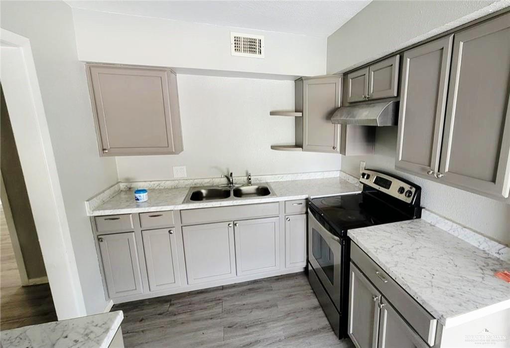 Photo 4 of 1600 Bridge Avenue #207