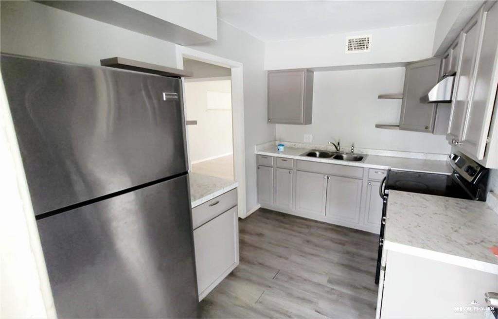 Photo 5 of 1600 Bridge Avenue #207