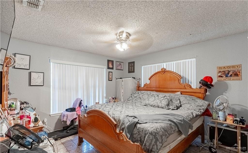 Photo 11 of 3918 Los Ebanos Road