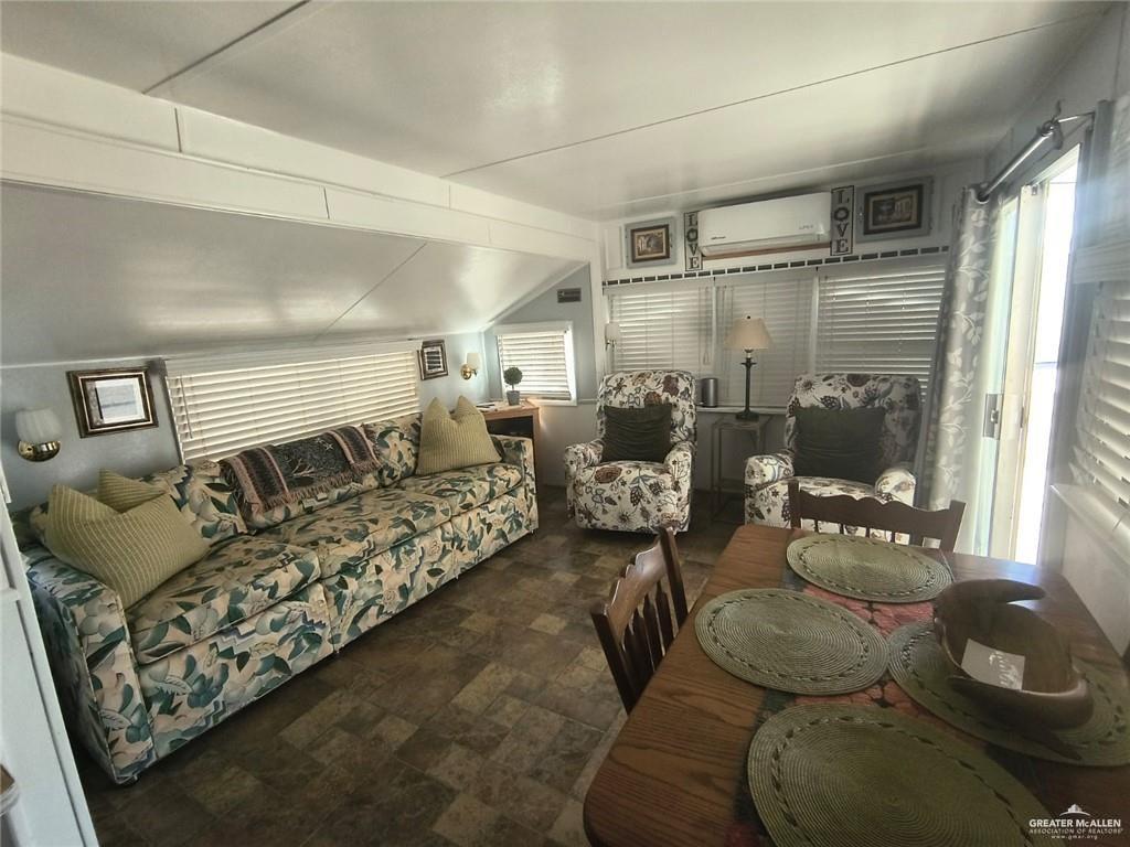 Photo 6 of 3751 Dantes Drive