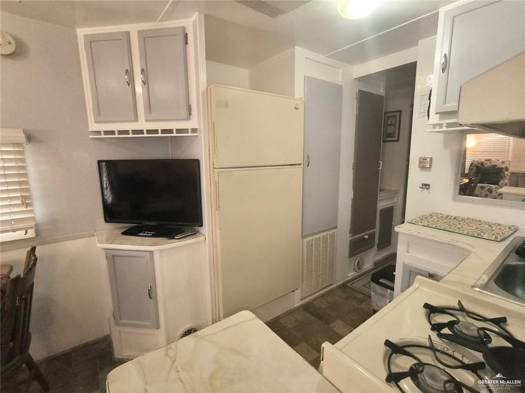 Photo 8 of 3751 Dantes Drive
