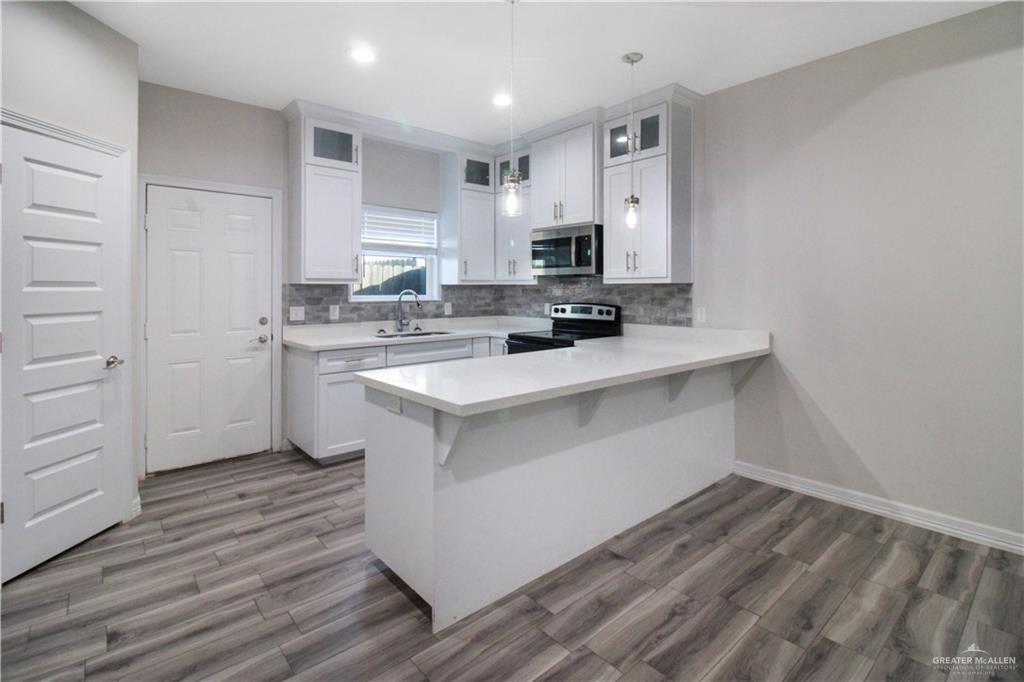 Photo 2 of 1626 Playa Drive #3