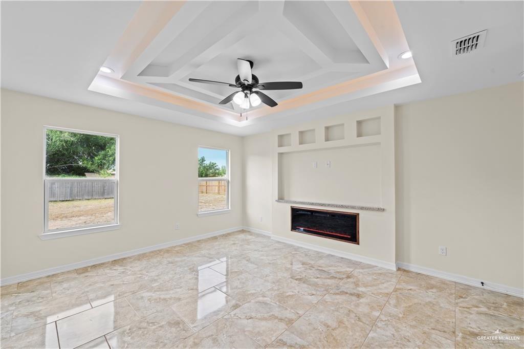Photo 11 of 617 Tower Oak Drive