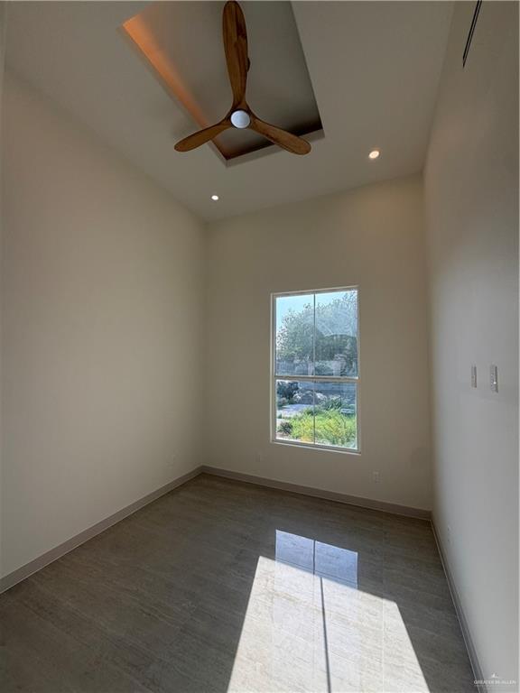 Photo 21 of 3020 Abbott Avenue