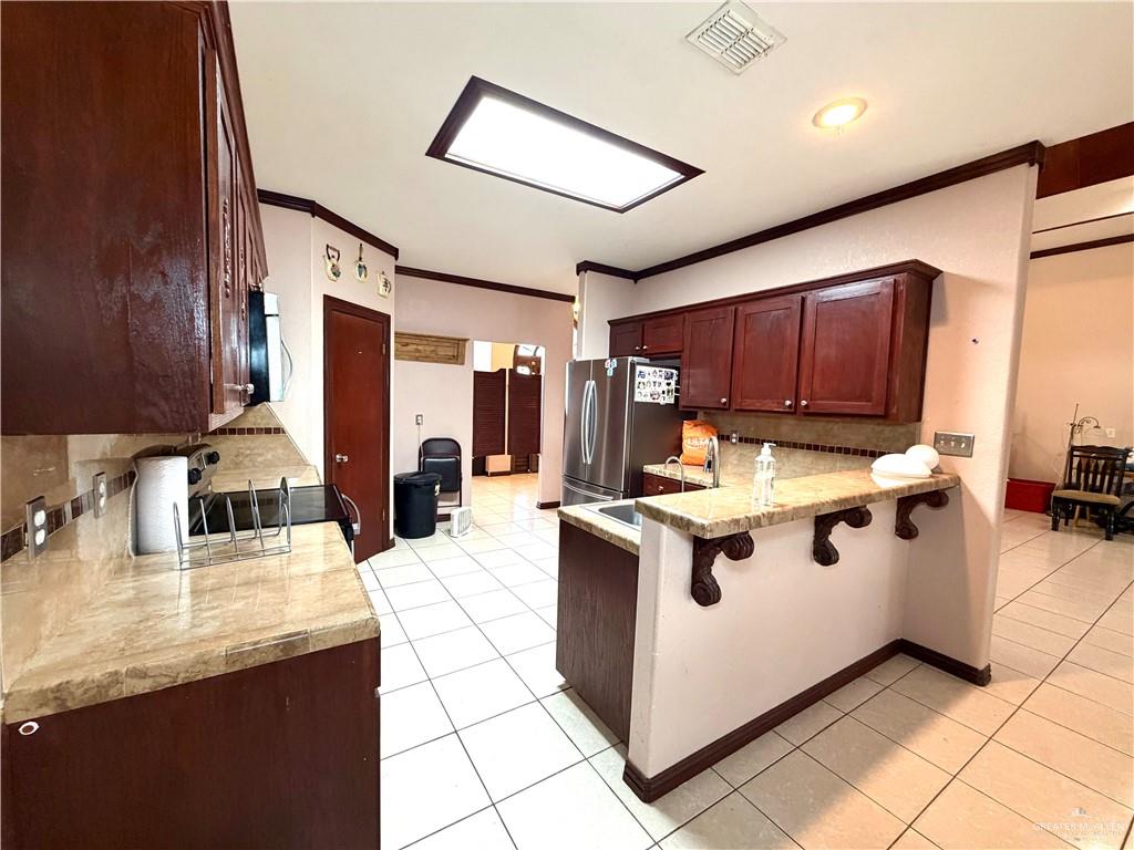 Photo 12 of 604 Val Verde Road