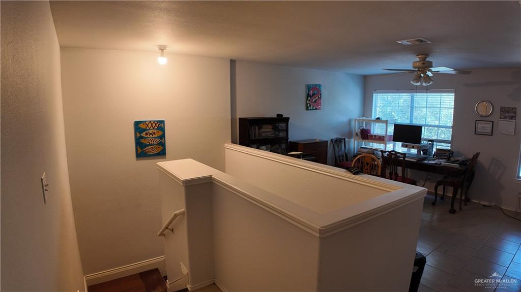 Photo 17 of 3908 Redbird Avenue