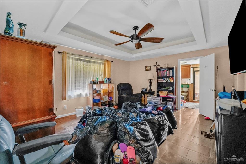 Photo 10 of 302 Rose Marie Street
