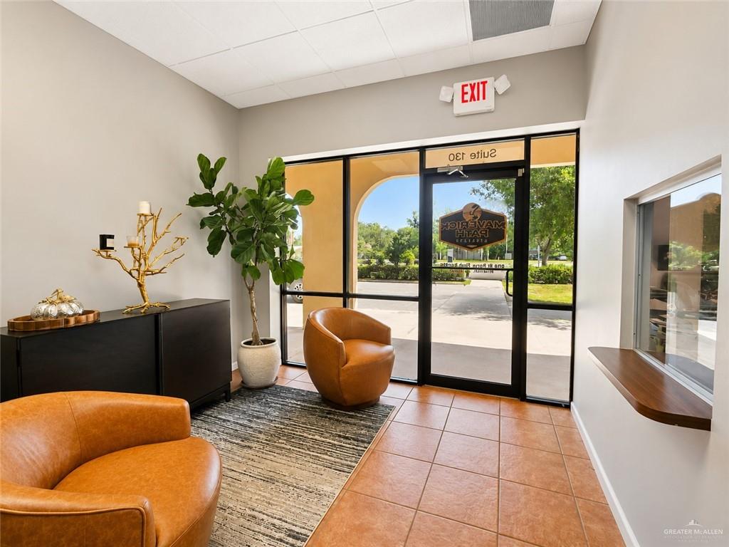 Photo 2 of 504 Pecan Boulevard #130