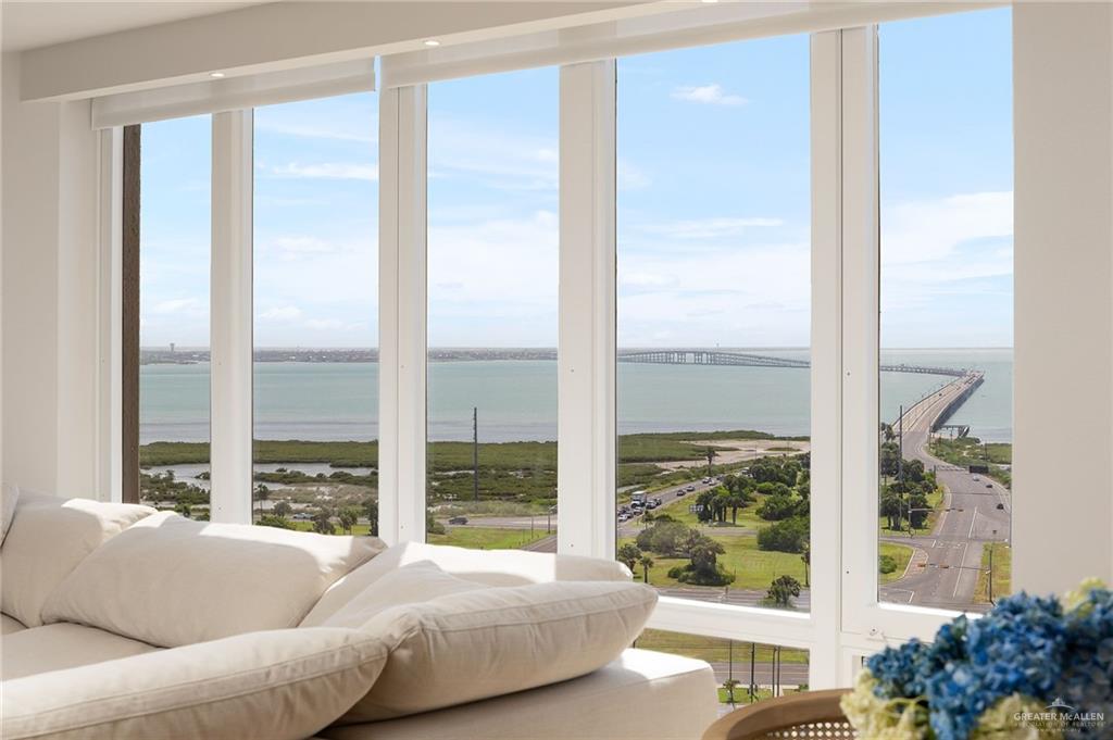 Photo 12 of 334 Padre Boulevard #1700