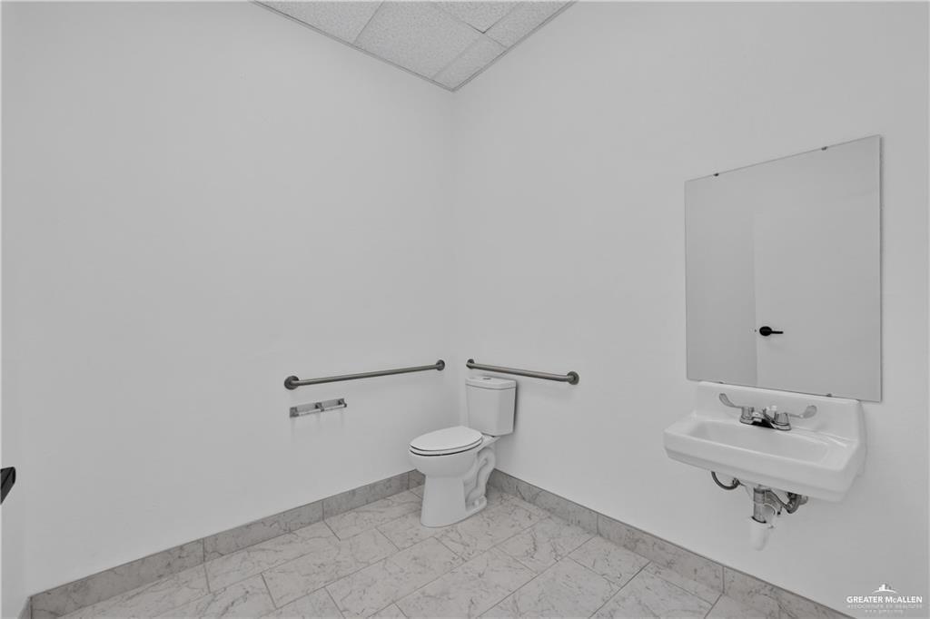 Photo 15 of 121 Delta Street #4