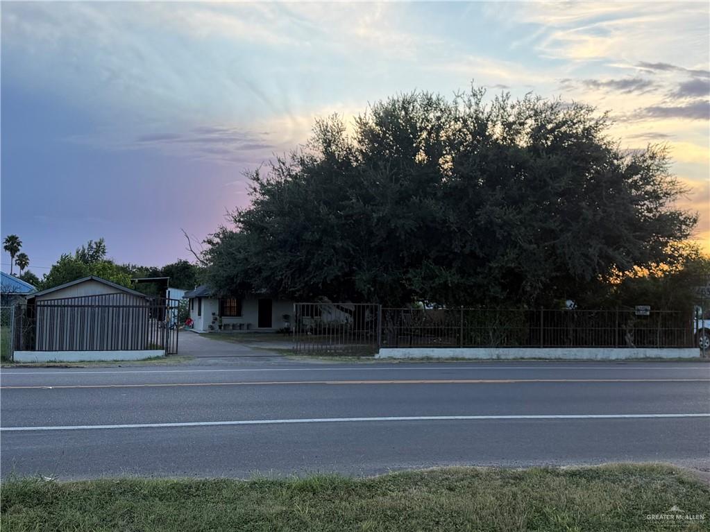 Photo 1 of 4827 Fm 493 Road, Donna
