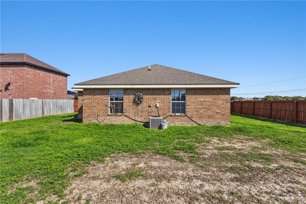 Photo 16 of 1712 Adelita Street