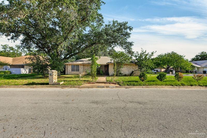 Photo 2 of 3413 Jay Avenue