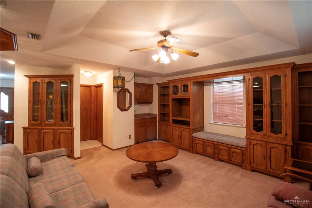 Photo 5 of 2713 Rhett Drive