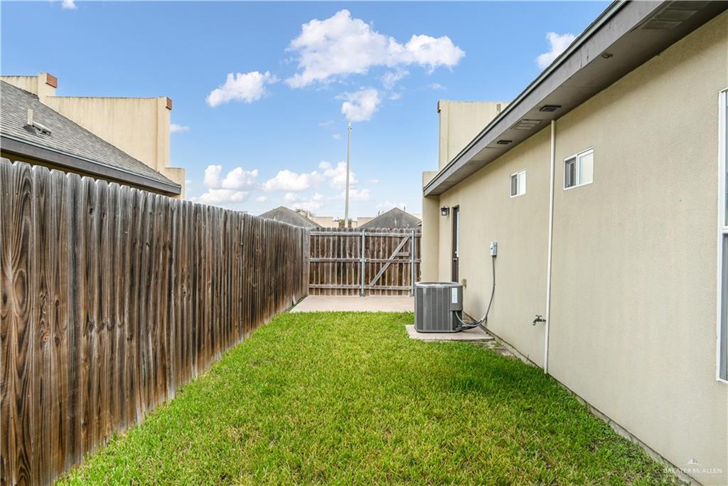 Photo 19 of 1209 Bodark Drive #3