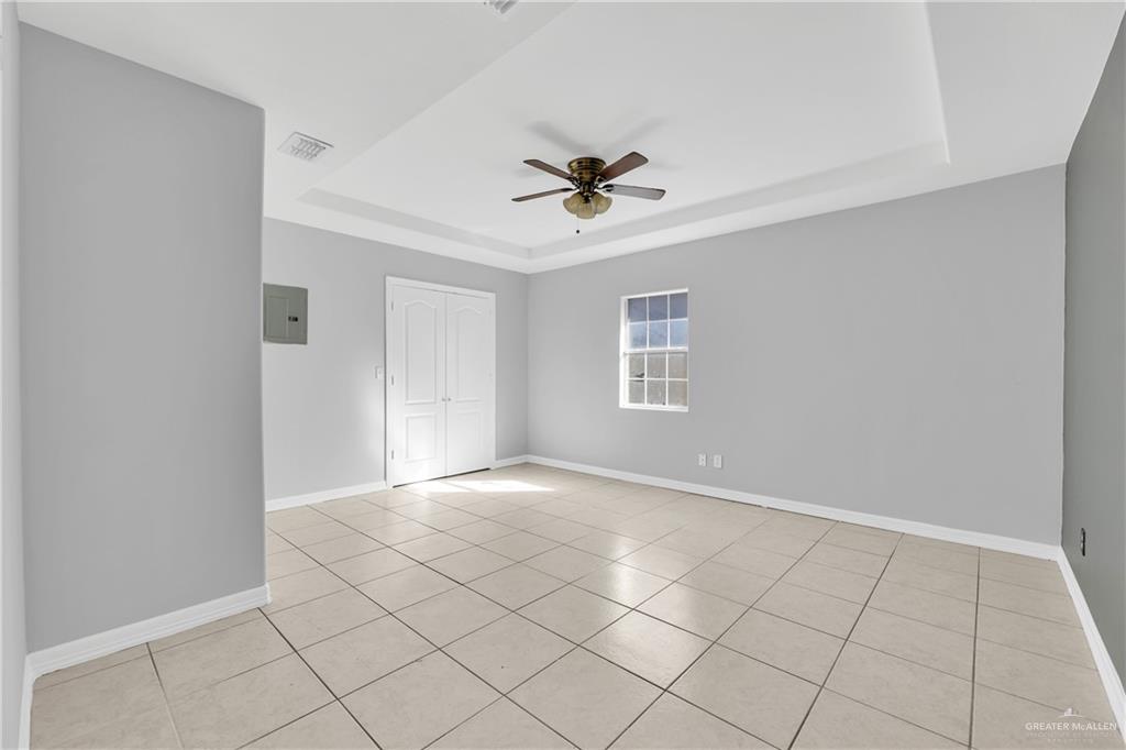 Photo 18 of 186 Benwood Road
