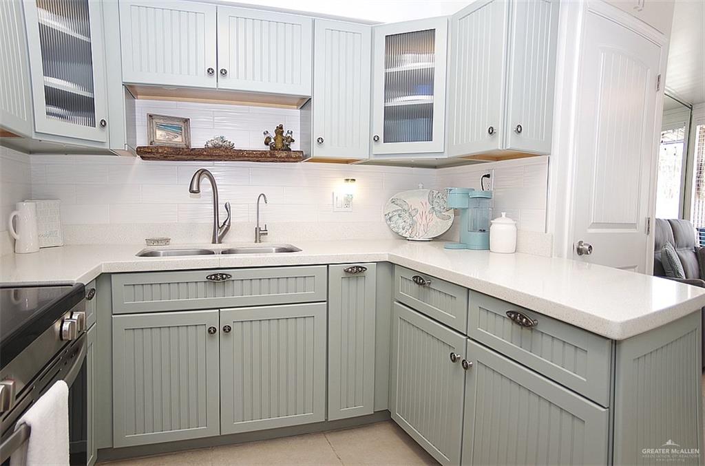 Photo 11 of 2500 Gulf Boulevard #220