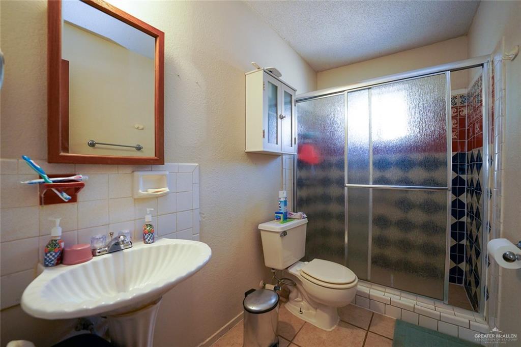 Photo 19 of 2803 Minnie Avenue