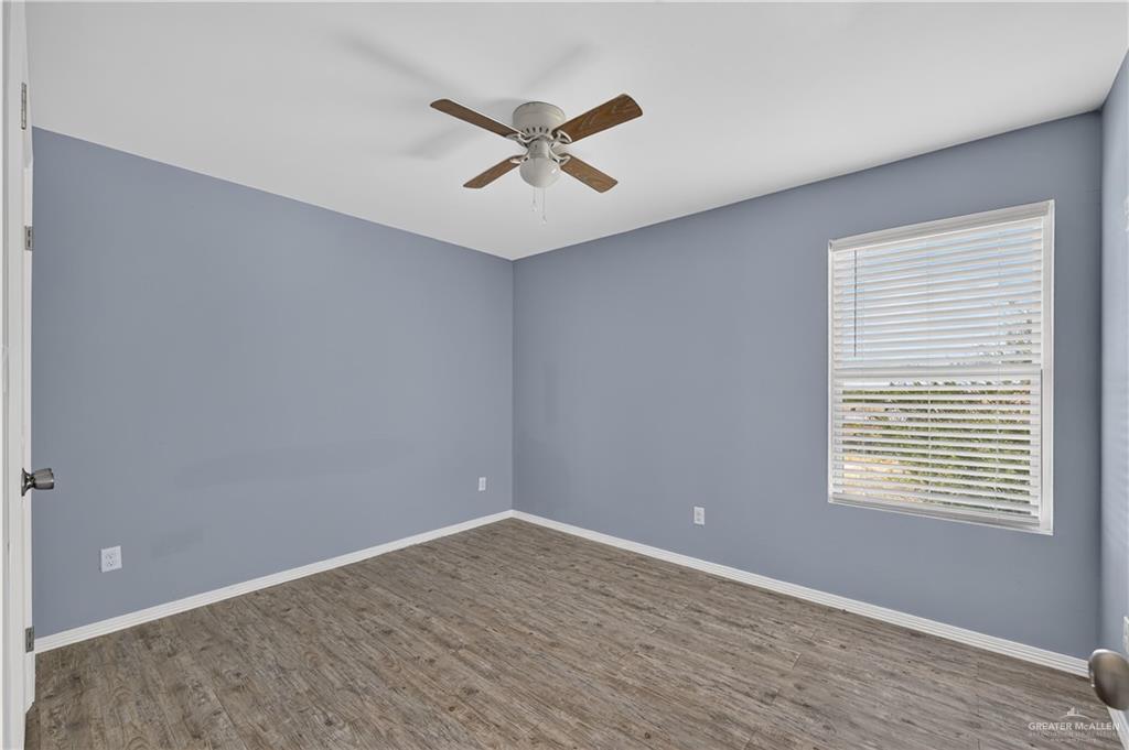 Photo 8 of 212 Alex Avenue #8