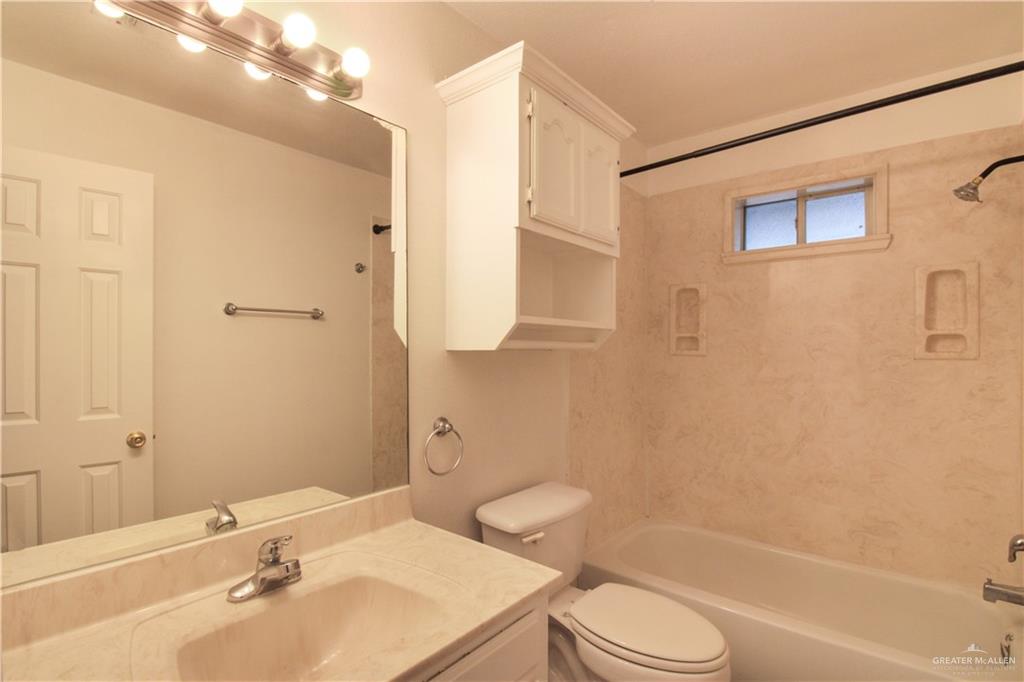 Photo 8 of 1308 Prosperity Drive