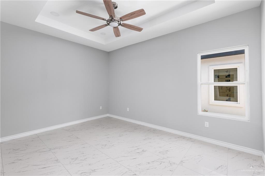 Photo 8 of 3804 Rosewood Lane