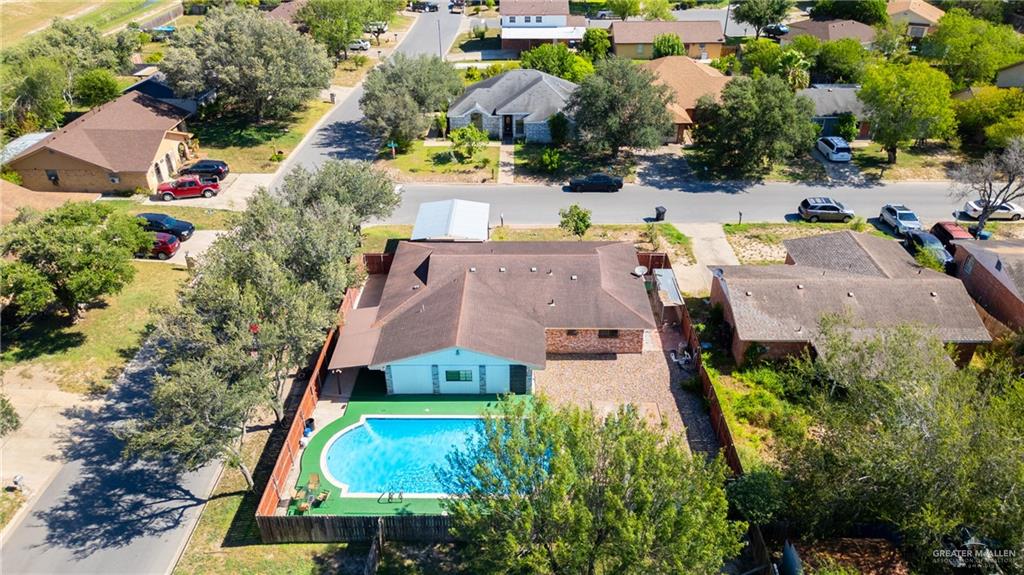 Photo 19 of 2525 Falcon Avenue