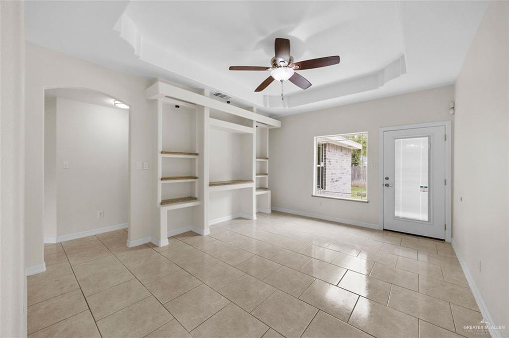 Photo 7 of 2406 Dogwood Street
