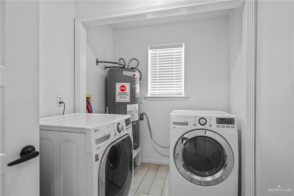 Photo 13 of 924 Garner Street