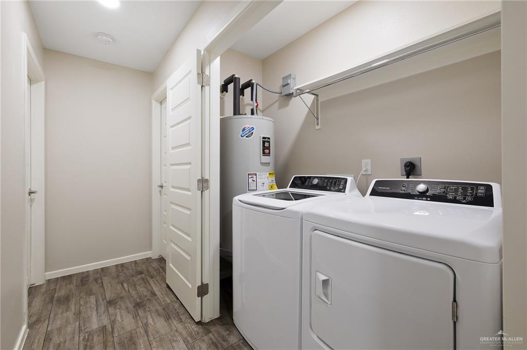 Photo 7 of 1409 Alta Vista Drive