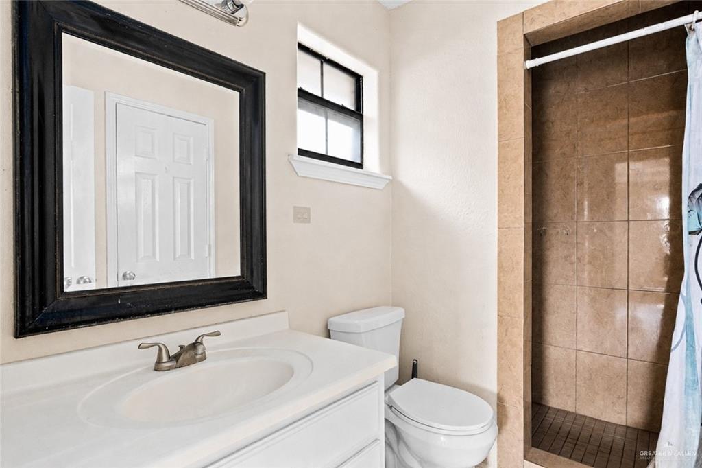 Photo 12 of 8601 Las Palmas Drive