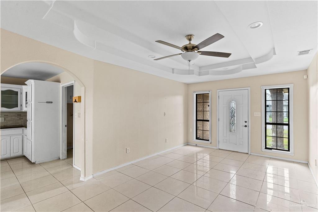 Photo 2 of 8601 Las Palmas Drive