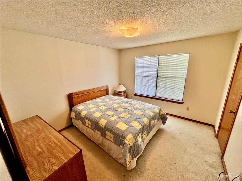 Photo 9 of 2024 Oriole Avenue