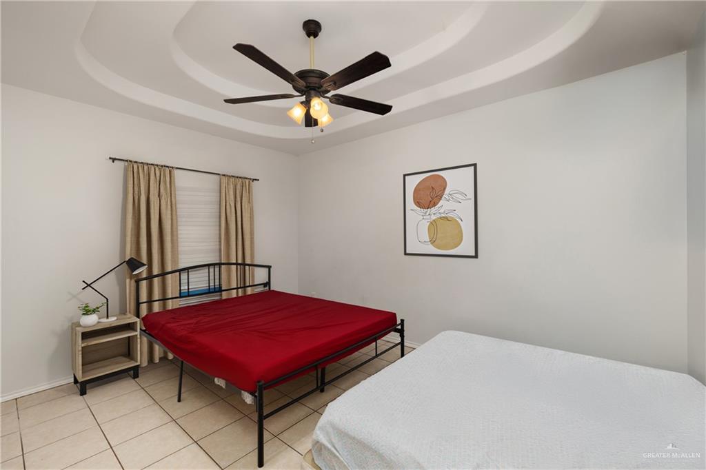 Photo 9 of 1609 Nassau Street