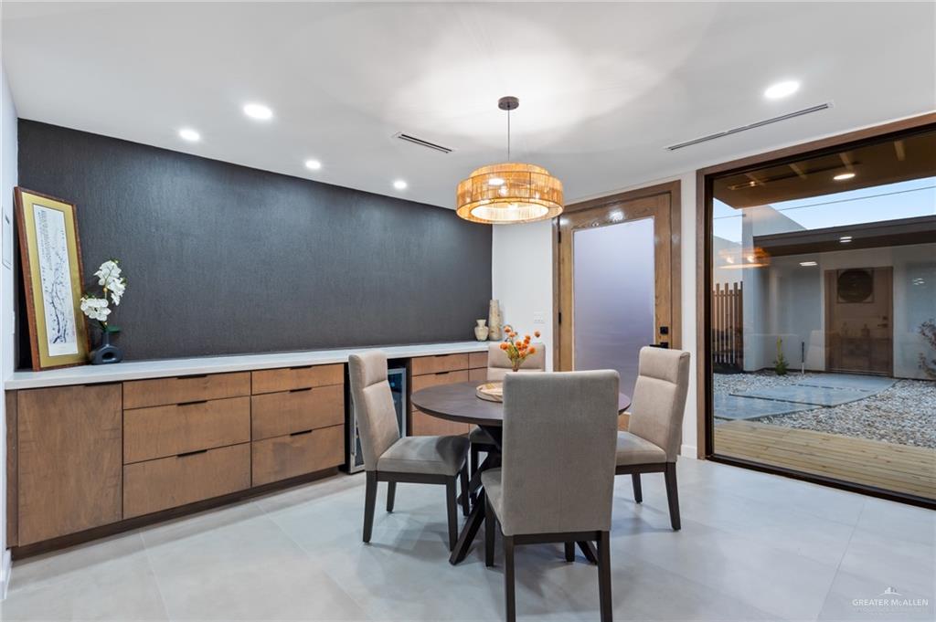 Photo 9 of 1408 7th Avenue