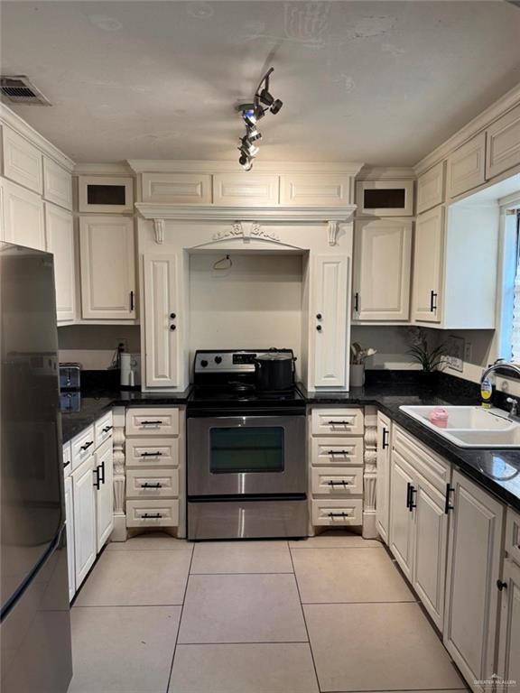 Photo 3 of 3525 Gala Avenue