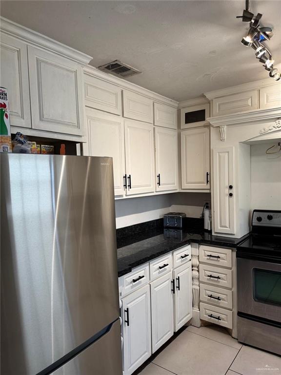 Photo 5 of 3525 Gala Avenue