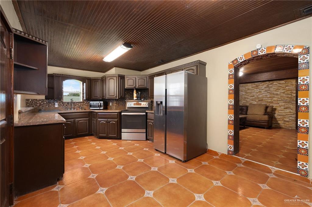 Photo 15 of 1461 Pino Street