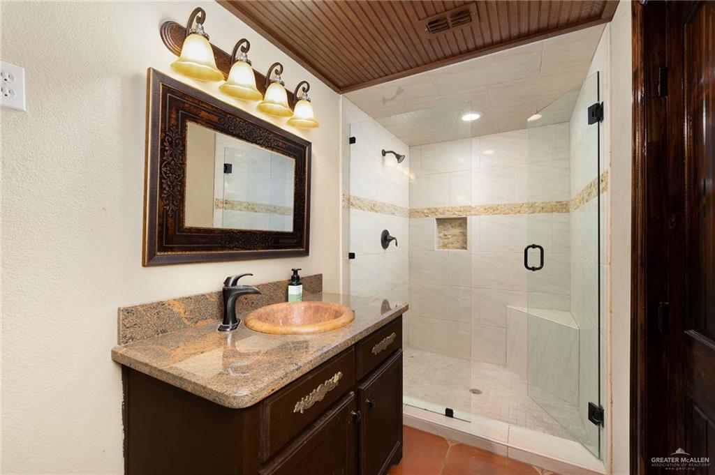 Photo 6 of 1461 Pino Street
