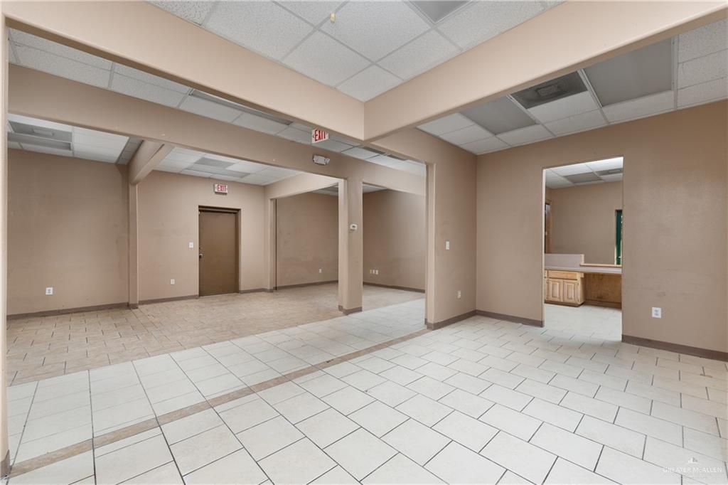 Photo 3 of 900 Redbud Avenue #B