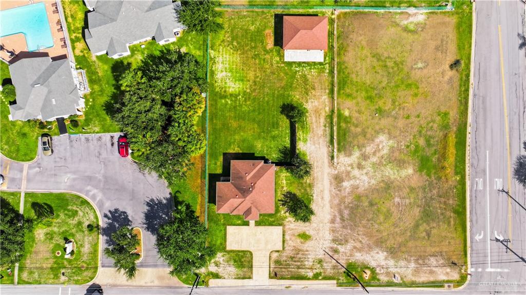 Photo 3 of 2706 7th Street