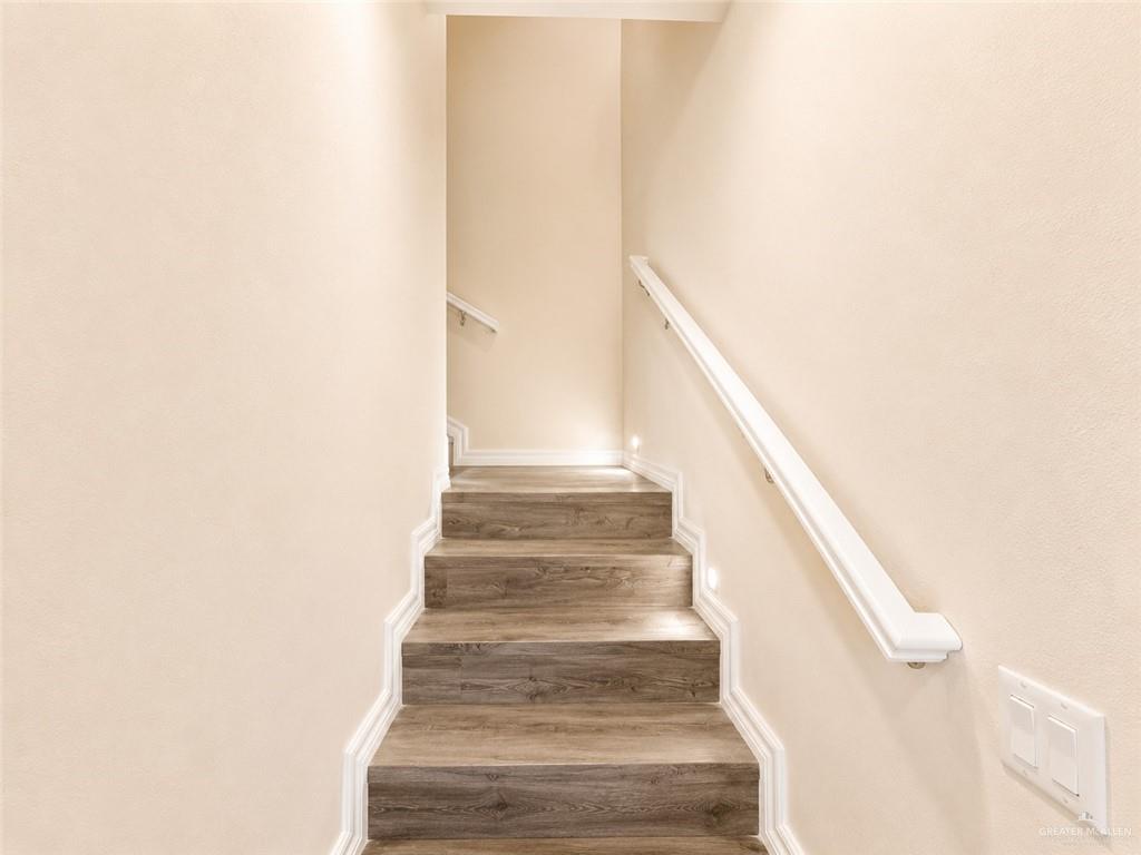 Photo 9 of 4213 Hummingbird Avenue #91A